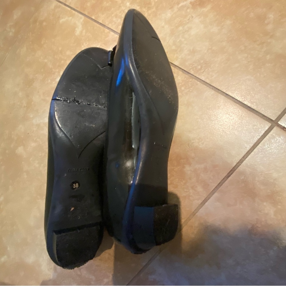 SOLD Miu Miu Charcoal Grey Patent Leather Loafer Flats Size 38 - Picture 8 of 10